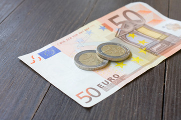 Getting ready for a trip - road map and euros.