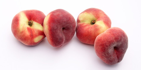 4 pêches
