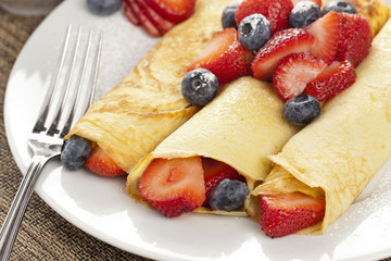 Fresh Homemade Strawberry Crepes