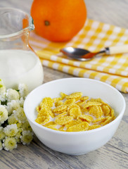 Corn flakes with milk
