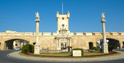 Puertad de Tierra,Cádiz,Andaluicía,España © full image