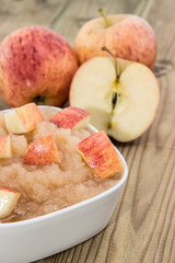 Applesauce with Apples