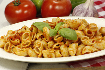 pâtes à la tomate