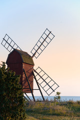 Windmühle bei Byxelkrok, Insel Öland, Schweden