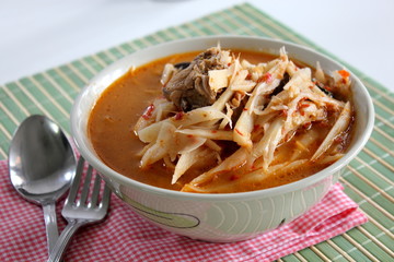 curry Soft bamboo shoots
