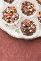 Chocolate cupcakes vintage plate