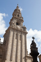 Fototapeta na wymiar Torre del reloj de la Catedral de Santiago de Compostela, España