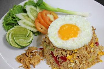 Fried rice with fried egg