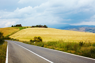 image of typical tuscan landscape
