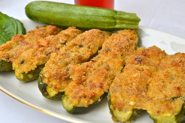 zucchine ripiene