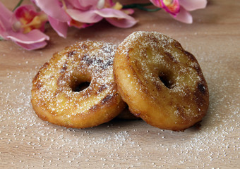 Apfelringe gebacken
