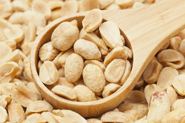 Fresh Dry Organic Peanuts