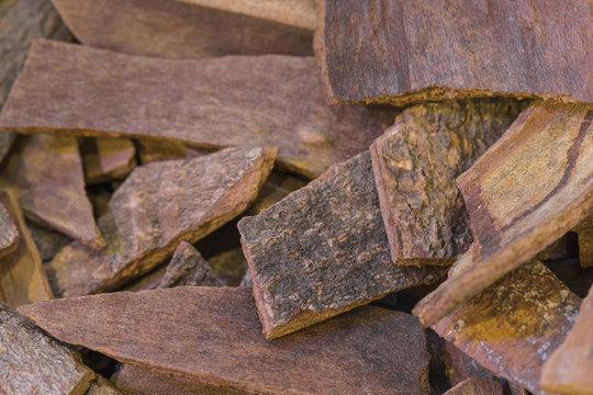 Gew&uuml;rzrinde / Kassie / Cinnamomum / Cassia Bark