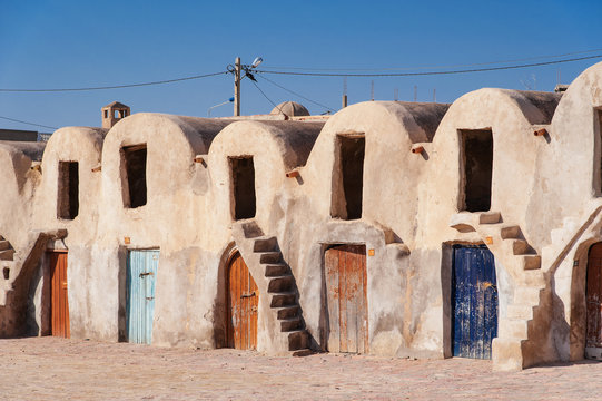 Ghorfas in Medenine/Tunesien