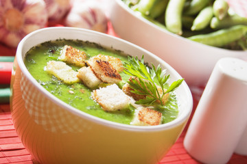 Thick pea soup