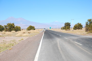 Fototapeta na wymiar Road in Atacama Desert