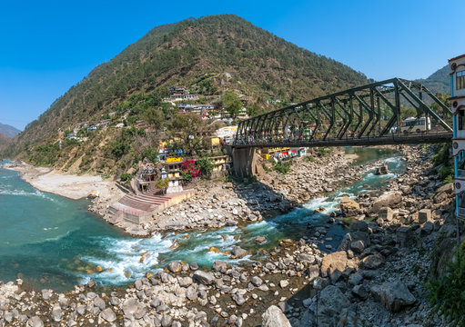 Iron bridge in Rudraprayag