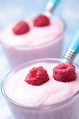 Raspberry yogurt