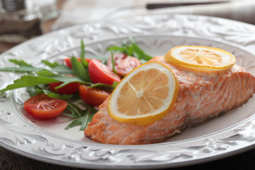 Baked salmon with salad