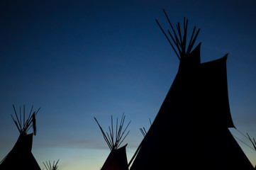 Tipi zur "Blauen Stunde" 2 © Od-Pictureworks