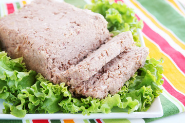 pate with  lettuce