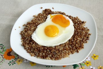 buckwheat grueland eggs as vegetarian dinner