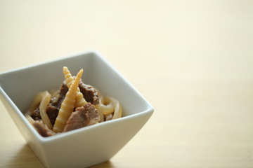 馬肉の煮つけ