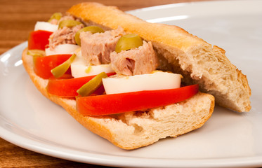 Tuna baguette