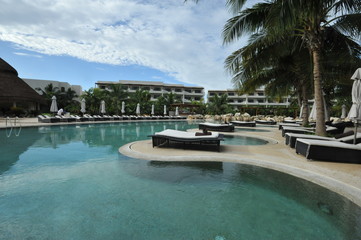 Infinity Pool in Cancun Mexico