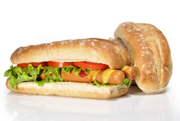 Perrito doble y bollos de pan.