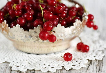 Red currant in the metallic basket