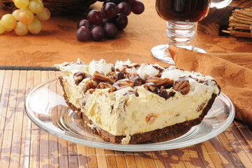 Turtle pie with coffee