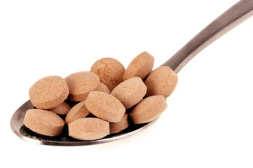 Cuiller de comprimés de levure de bière