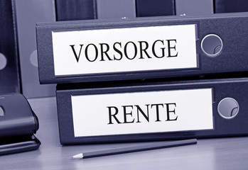 Rente und Vorsorge Ordner im Büro