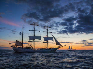 Segelschiffe auf der Ostsee zur Hanse Sail 2012.