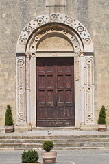 Fototapeta na wymiar St Mary w Kościele Zamkowym. Tarquinia. Lazio. Włochy.