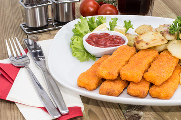Fish Fingers with fried Potatoes