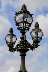 Fototapeta na wymiar Paris street lantern