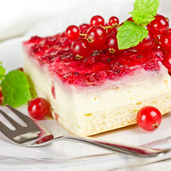 Käsekuchen mit Johannisbeeren