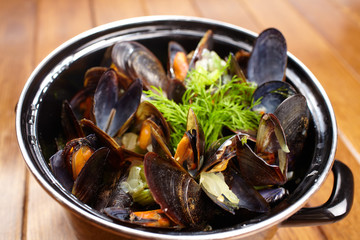 mussels with lemon