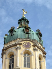 Fototapeta na wymiar PALACIO DE CHALORTTENBURG