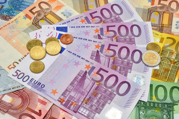 Euro - bunte Geldscheine