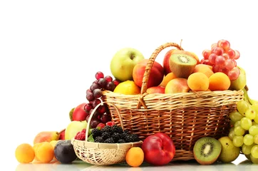 Crédence de cuisine en verre imprimé Fruits Assortment of exotic fruits and berries in baskets isolated