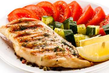 Grilled chicken breast and vegetables