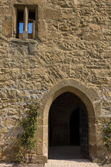 Fototapeta na wymiar Yburg-Eingang und Fenster