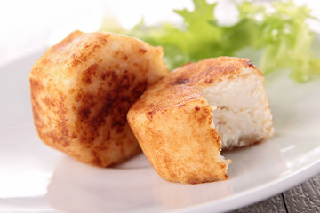 warm goat cheese and salad
