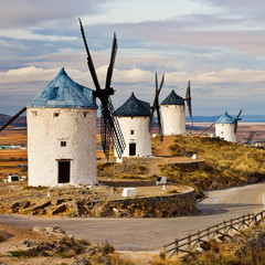 spanish windmills - obrazy, fototapety, plakaty
