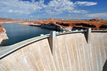 Hoover Dam - Powered by Adobe