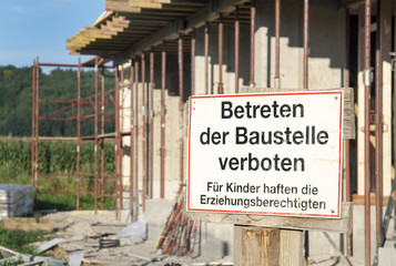 Baustelle betreten verboten