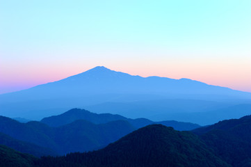 Fototapeta na wymiar Mt.Chokai zmierzchu
